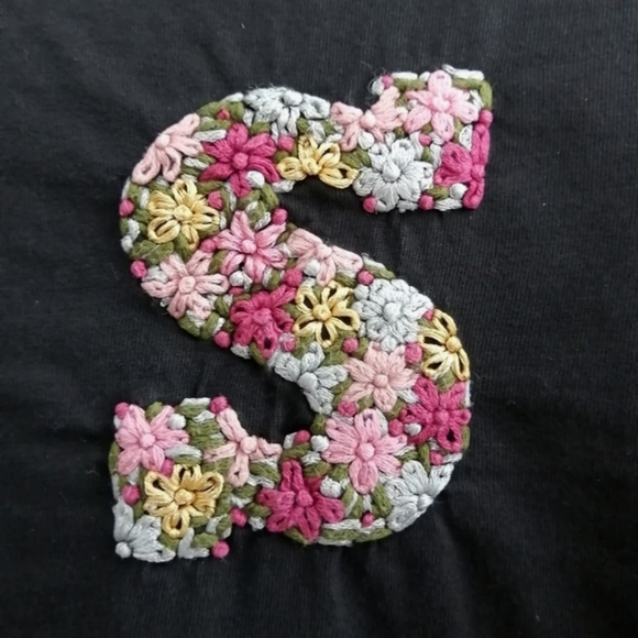 Sandro Henria Embroidered "S" Logo Tee Black T-Shirt Sandro 0 or XS - Picture 8 of 17